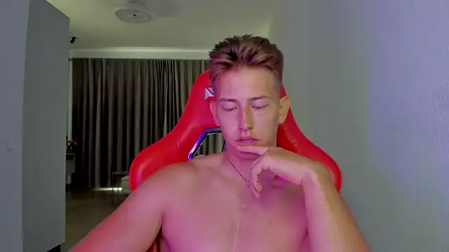 find0m master online show from 11/11/25, 12:38