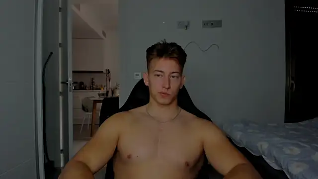 Snapshot of find0m_master chatting on 03/04/26, 02:34 find0m master online show from 03/04/26, 02:34