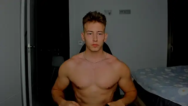 Snapshot of find0m_master chatting on 03/28/26, 07:02 find0m master online show from 03/28/26, 07:02