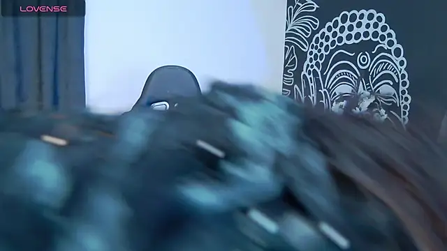 Snapshot of Aranzza_Ross chatting on 10/24/25, 02:02 Aranzza Ross online show from 10/24/25, 02:02