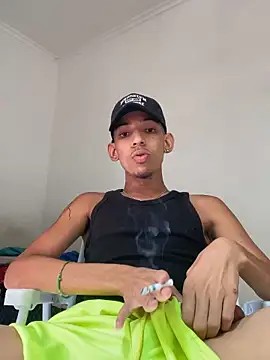 Snapshot of jrbiel_dot chatting on 10/08/25, 12:47 jrbiel dot online show from 10/08/25, 12:47