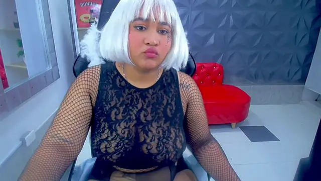 ririlennox online show from 10/23/25, 12:26