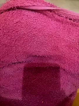 Snapshot of oralin chatting on 10/26/25, 02:12 oralin online show from 10/26/25, 02:12