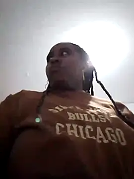 NaomiGrace  online show from 11/28/25, 10:51