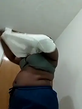 NaomiGrace  online show from 12/04/25, 11:30