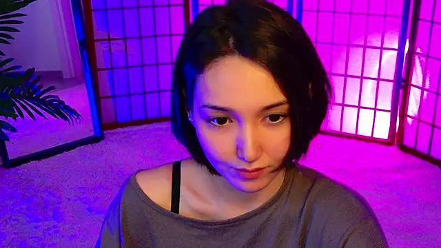 Snapshot of GentleMusee chatting on 11/01/25, 10:01 GentleMusee online show from 11/01/25, 10:01