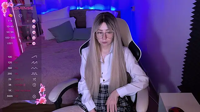 sofiisun online show from 11/13/25, 02:10