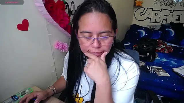 Miss  kendra  online show from 04/16/26, 03:57