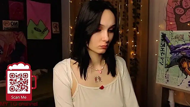 Snapshot of Aurisinst chatting on 02/12/26, 07:53 Aurisinst online show from 02/12/26, 07:53