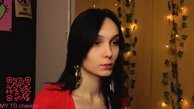 Snapshot of Aurisinst chatting on 03/27/26, 07:46 Aurisinst online show from 03/27/26, 07:46