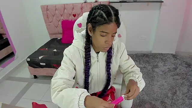 thianahorny online show from 02/20/26, 12:49