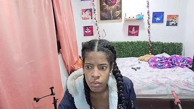 Snapshot of thianahorny chatting on 06/25/26, 12:42 thianahorny online show from 06/25/26, 12:42