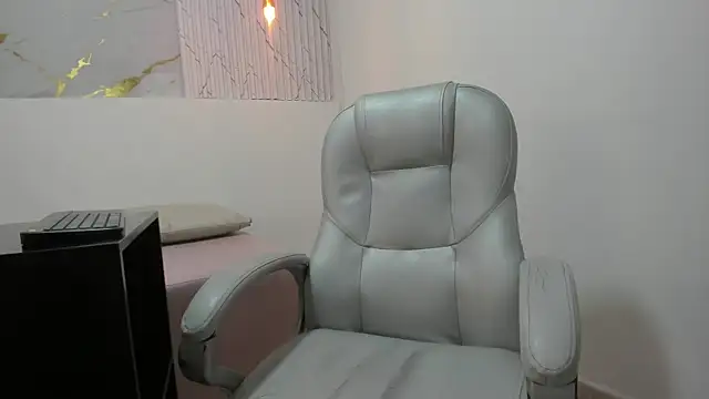 onlymen2025 online show from 11/24/25, 08:08