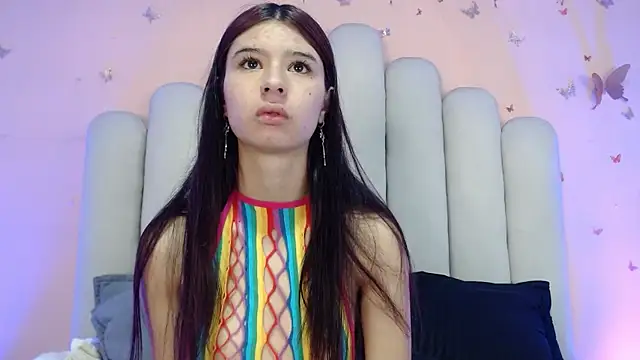 Snapshot of SweetRenata_ chatting on 10/11/25, 11:20 SweetRenata online show from 10/11/25, 11:20