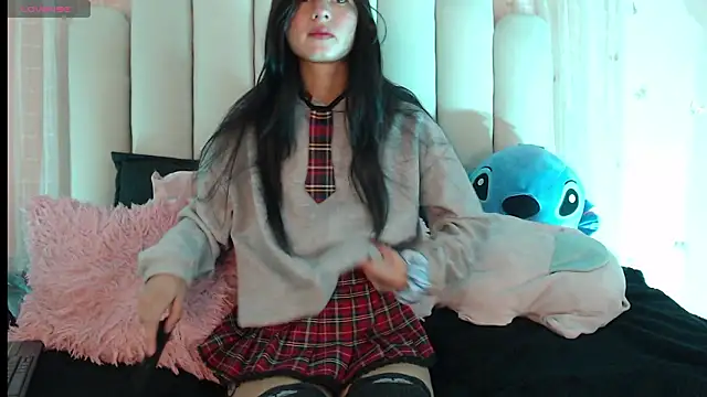 Snapshot of SweetRenata_ chatting on 02/02/26, 01:21 SweetRenata online show from 02/02/26, 01:21