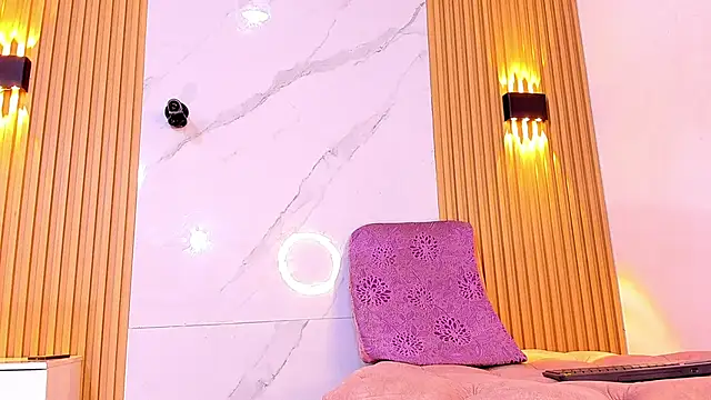 Ethan thouse online show from 11/06/25, 07:42