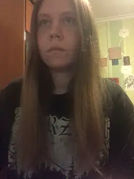 Snapshot of LunaVirelle chatting on 04/13/26, 05:18 LunaVirelle online show from 04/13/26, 05:18