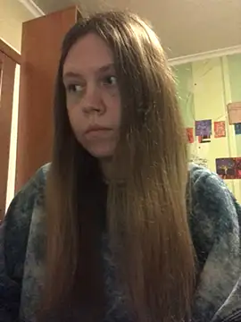 Snapshot of LunaVirelle chatting on 04/17/26, 04:54 LunaVirelle online show from 04/17/26, 04:54