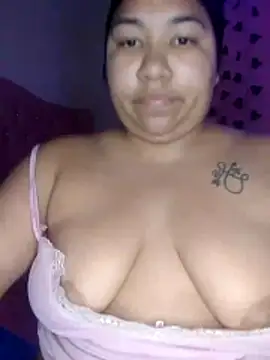 AprilBelmore online show from 11/07/25, 06:02