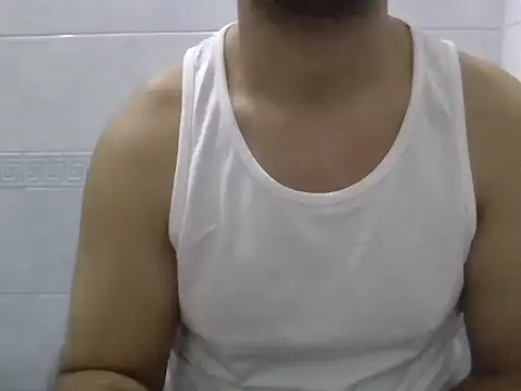 Snapshot of sci69 chatting on 10/07/25, 11:02 sci69 online show from 10/07/25, 11:02