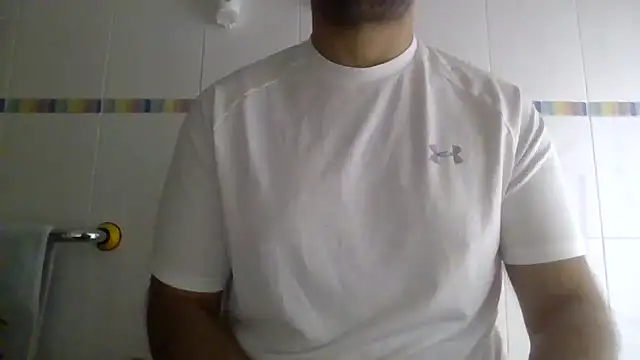 Snapshot of sci69 chatting on 10/18/25, 12:39 sci69 online show from 10/18/25, 12:39