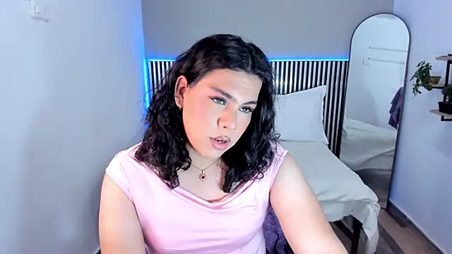 Little Alli online show from 11/23/25, 07:02