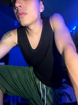 pabonsito2 online show from 10/18/25, 02:14