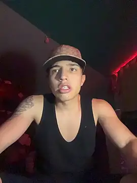 pabonsito2 online show from 10/28/25, 04:16