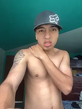 pabonsito2 online show from 10/28/25, 07:38