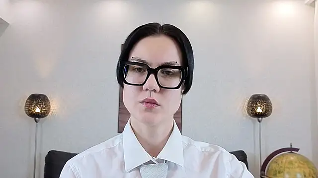 Snapshot of Marie_Fitch chatting on 03/31/26, 12:23 Marie Fitch online show from 03/31/26, 12:23