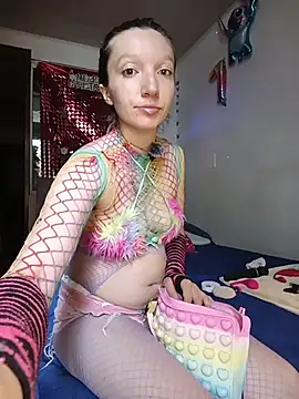 Lucy colee online show from 11/20/25, 05:34