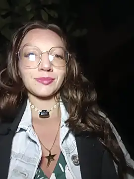 Snapshot of Lucy_colee chatting on 03/14/26, 01:55 Lucy colee online show from 03/14/26, 01:55