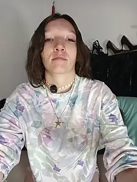 Snapshot of Lucy_colee chatting on 03/15/26, 05:30 Lucy colee online show from 03/15/26, 05:30