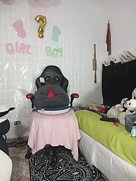 Snapshot of Lucy_colee chatting on 04/01/26, 05:21 Lucy colee online show from 04/01/26, 05:21