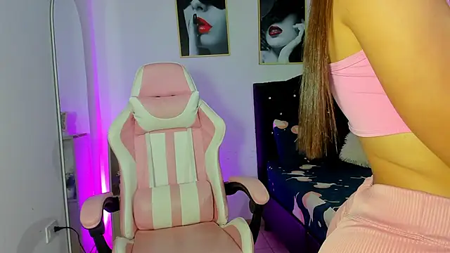 Ellenstefany   online show from 11/21/25, 12:32