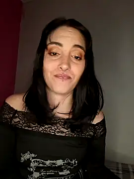 JulieGoth online show from 10/20/25, 02:23