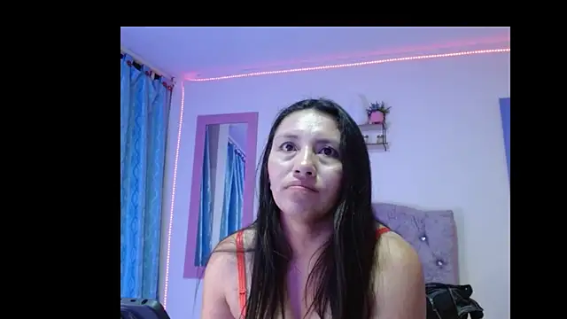 Snapshot of naya_10 chatting on 06/23/26, 09:24 naya 10 online show from 06/23/26, 09:24