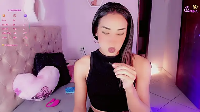 Snapshot of babysomeer chatting on 03/21/26, 08:01 babysomeer online show from 03/21/26, 08:01