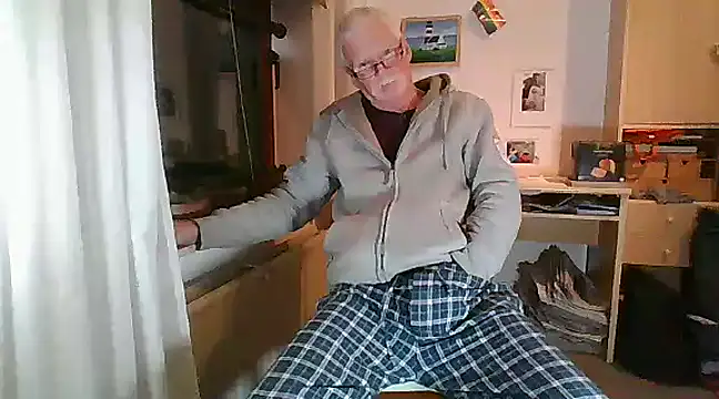 super-snoopy online show from 12/20/24, 09:28