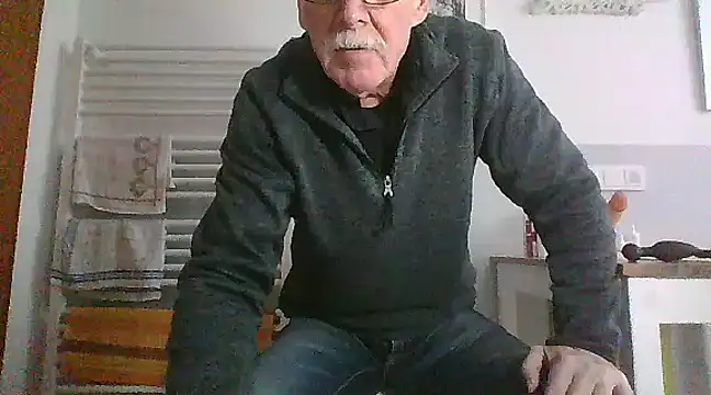 super-snoopy online show from 01/12/25, 09:40