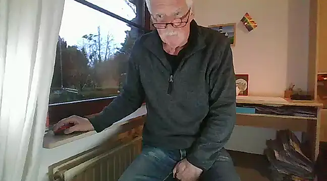 super-snoopy online show from 01/26/25, 03:25