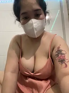 Snapshot of Min538 chatting on 10/09/25, 05:27 Min538 online show from 10/09/25, 05:27