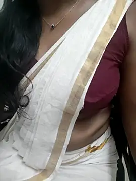 Snapshot of Tamilmallu-duskygirl03 chatting on 05/26/26, 07:26 Tamilmallu-duskygirl03 online show from 05/26/26, 07:26