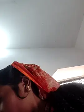 Co punam online show from 11/17/25, 07:47