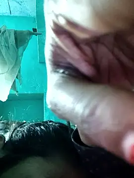 Snapshot of Co_punam chatting on 01/13/26, 12:27 Co punam online show from 01/13/26, 12:27