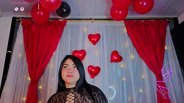 Snapshot of Victoria_Jonhss chatting on 02/12/26, 01:22 Victoria Jonhss online show from 02/12/26, 01:22