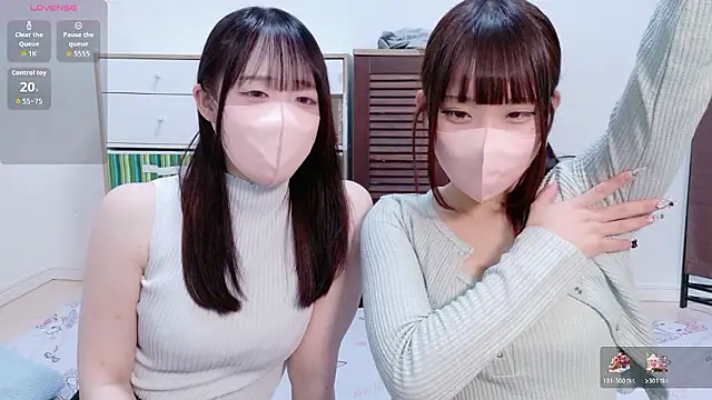 Snapshot of KaYo_sorriso chatting on 07/26/26, 02:09 KaYo sorriso online show from 07/26/26, 02:09