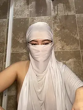 Snapshot of hayara_farhat chatting on 07/15/26, 11:43 hayara farhat online show from 07/15/26, 11:43