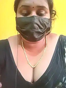 Snapshot of tamil-mala23 chatting on 04/13/26, 08:31 tamil-mala23 online show from 04/13/26, 08:31