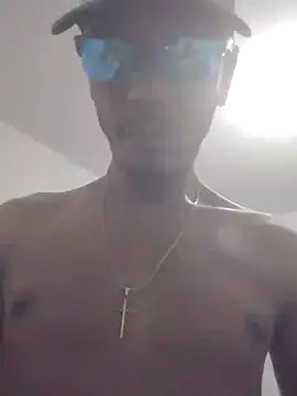 Snapshot of Picamacia20 chatting on 11/19/25, 05:51 Picamacia20 online show from 11/19/25, 05:51